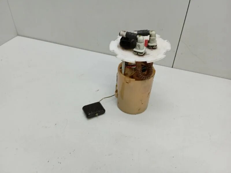 4 топливный насос датчик уровня топлива. модуль бензонасоса авео т250. модуль бензонасоса авео т250 артикул. разъем бензонасоса aveo 1. бензонасос шевроле авео т200.