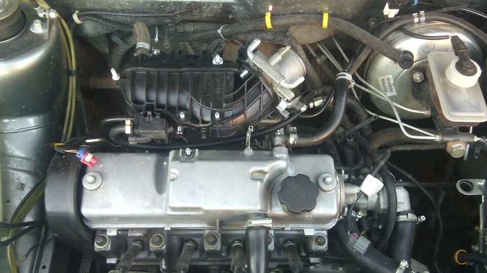 Не работает 4 цилиндр 2114. Пропуски зажигания ваз 2114 инжектор 8 клапанов при движении в натяг. Течет тормозная жидкость ваз 2114. Гбц ваз 2114. Вакуумный усилитель тормозов ваз 2109 на ваз 2107.