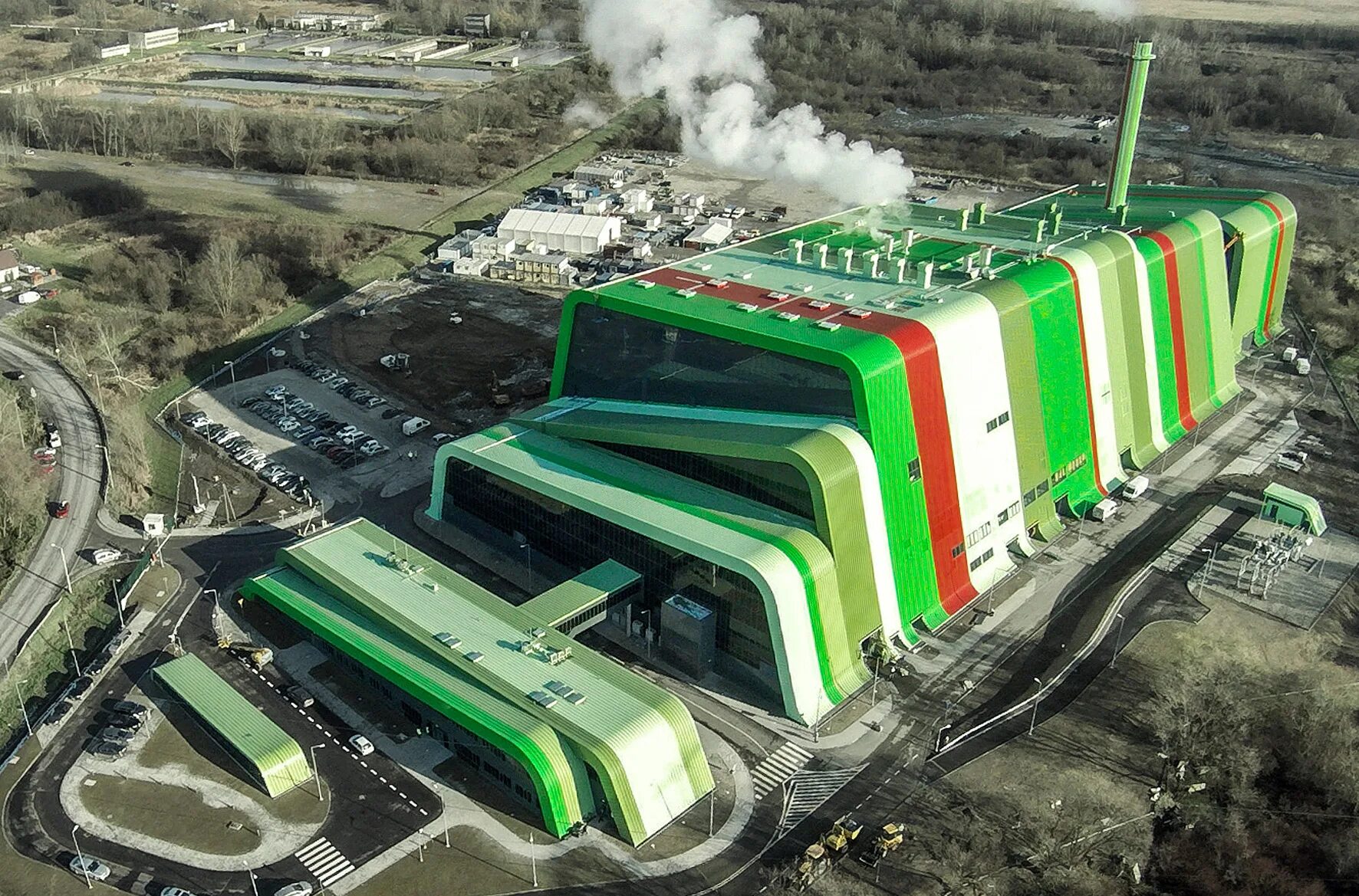 Переработка в европе. Швеция мусоропереработка завод. мусороперерабатывающий завод в токио. мусороперерабатывающий завод в швеции. мусороперерабатывающий завод в голландии.