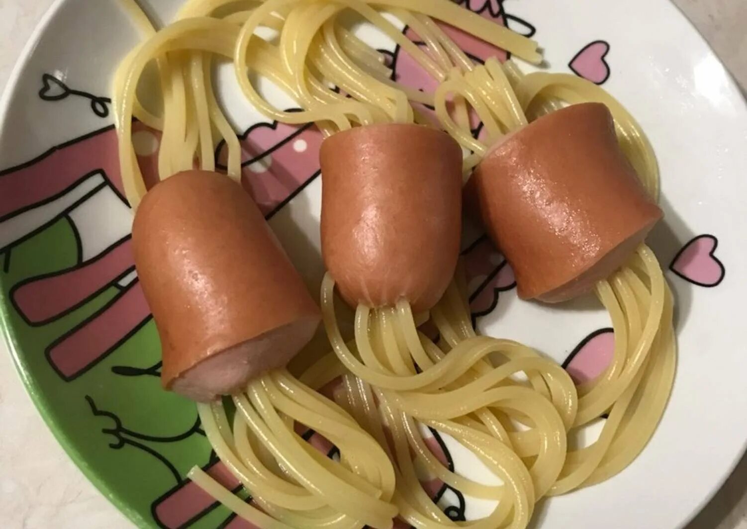 Осьминог из сосиски для детей. Осьминожки из сосисок. Осьминожки из сосисок. Осьминог из сосиски для детей. Осьминожки из сосисок и спагетти для детей.