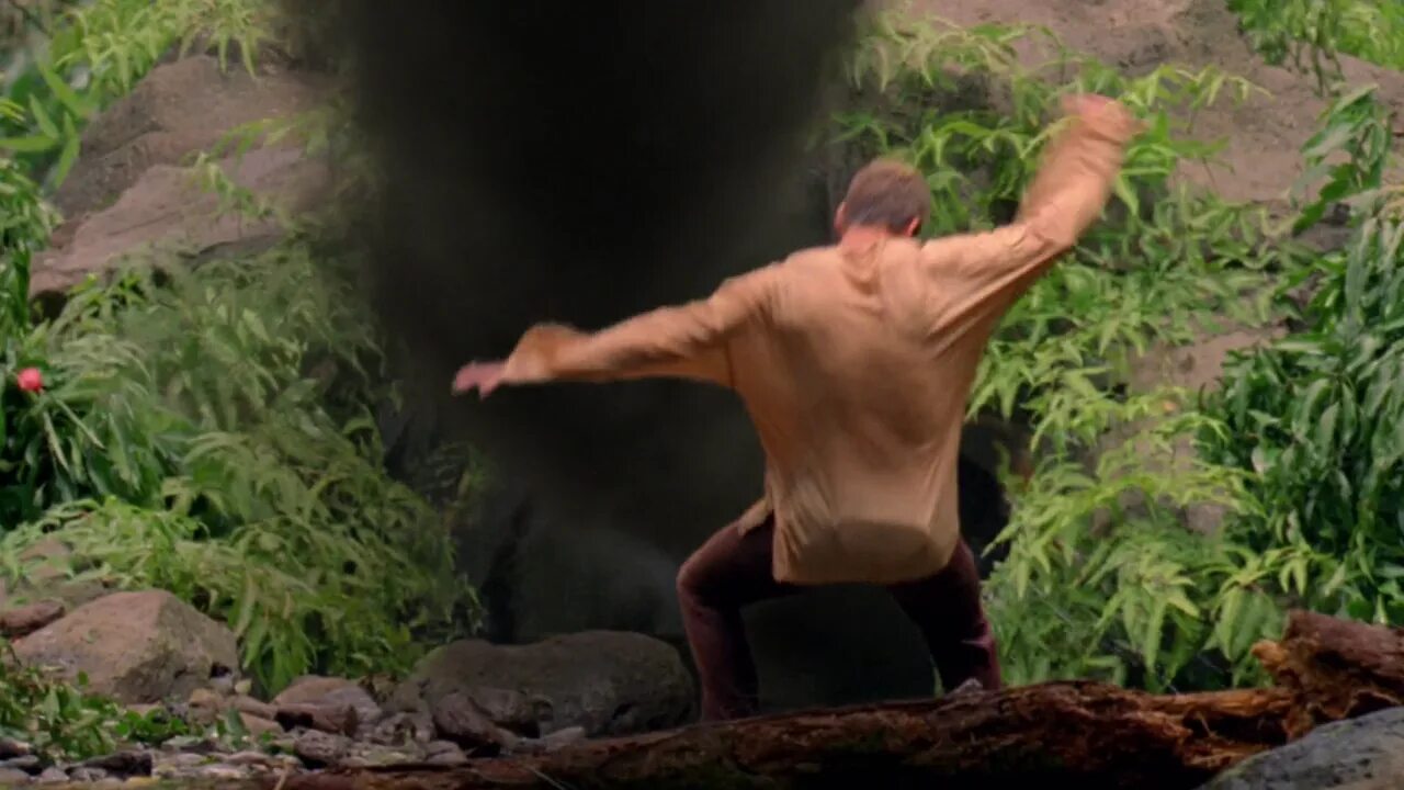 Дымок остаться в живых. Монстр из сериала остаться в живых. Адевале акиннуойе-агбадже тюрьма оз. Остаться в живых сериал чудовище. Чудовище из сериала lost.