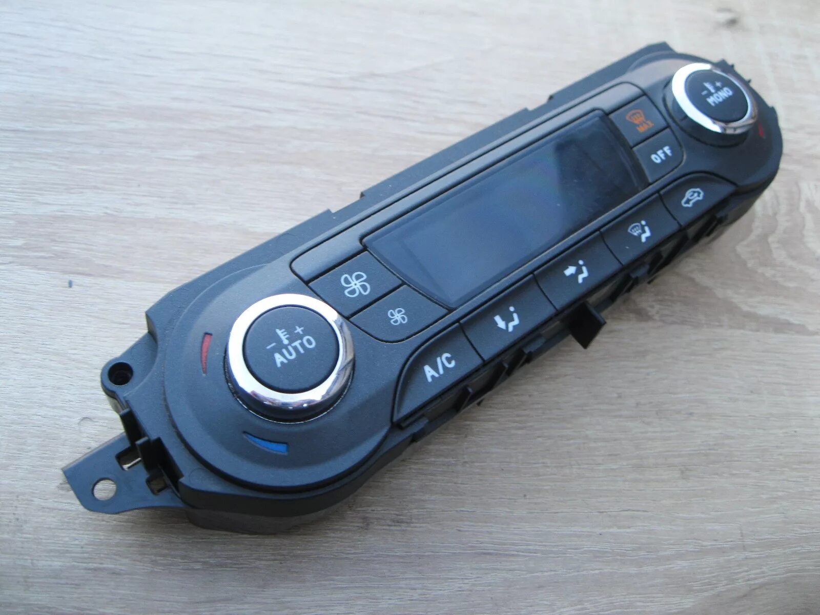 Блок климат контроля форд эскейп 2008 года (тайвань) купить. Блок климат контроля форд фокус 2. Блок управления климатом форд фокус 2. Блок управления климат-контролем ford focus 2008. Блок климат контроля форд фокус 2 рестайлинг.
