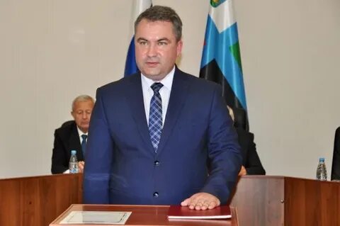 Действующий глава