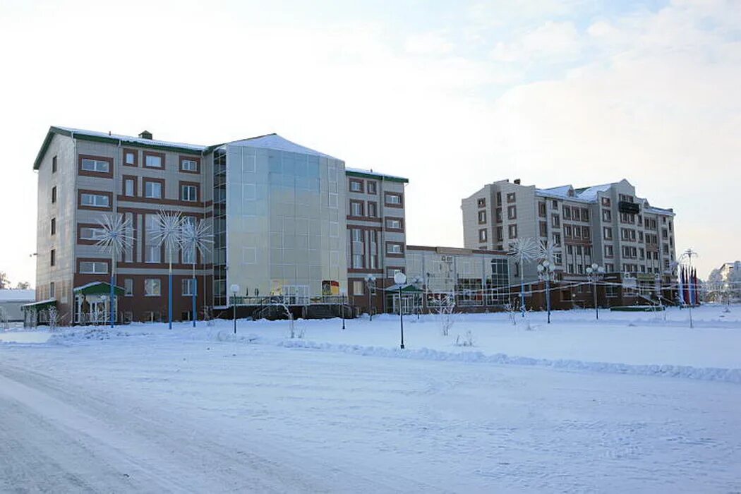 Город нижнесортымский ханты-мансийский автономный округ. Поселок нижнесортымский хмао. Сургут поселок нижнесортымский. Поселок нижнесортымский сургутский. Город нижнесортымский ханты-мансийский автономный округ.