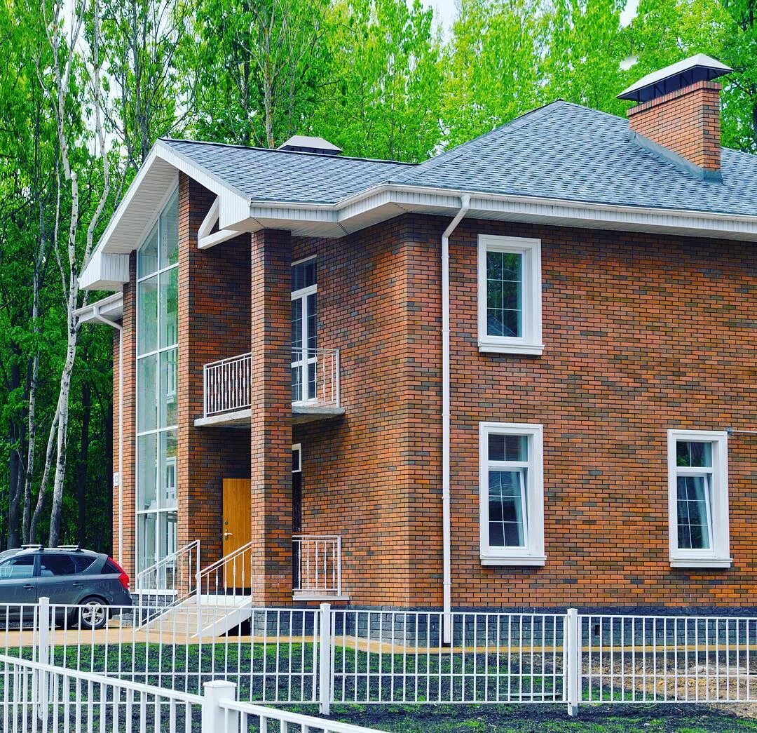 Баварская кладка f690в. Вышневолоцкий кирпич баварская кладка. Дом баварская кладка. Браер баварская кладка коттедж. Дом баварская кладка.