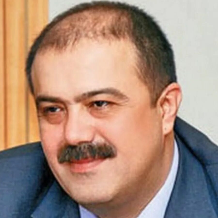 Махмудов тдл. Искандар махмудов. искандар кахрамонович. искандар махмудов бизнесмен.