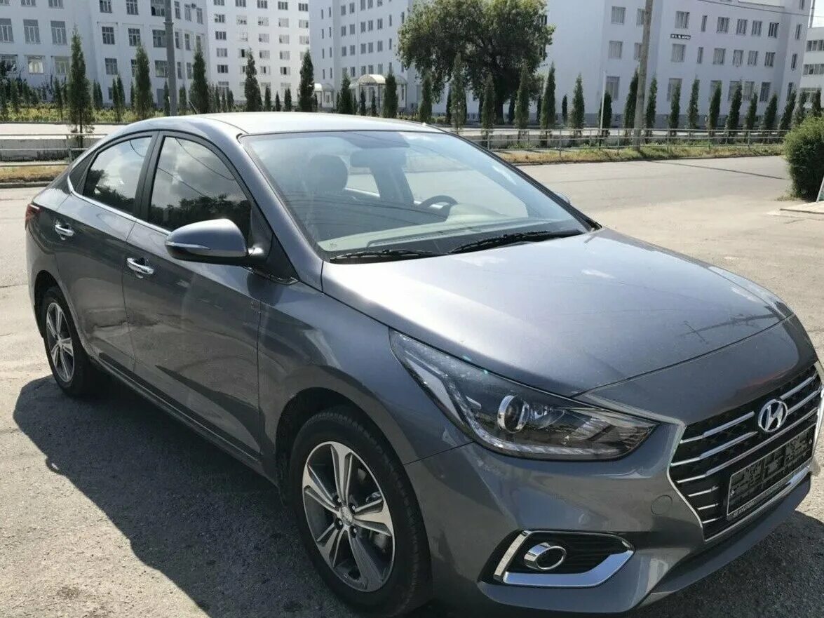 Хендай солярис 19. Hyundai Solaris серый. Хендай Солярис 2018 серый. Хендай Солярис 2017 серый. Серый Хендай Солярис 1.