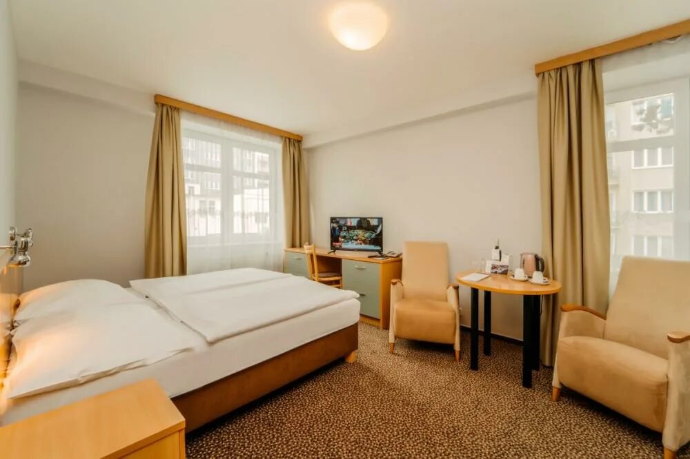 Сдача номеров в гостинице. Сдача номеров в гостинице. Сдача номеров в гостинице. Сдача номеров в гостинице. Номер отеля.