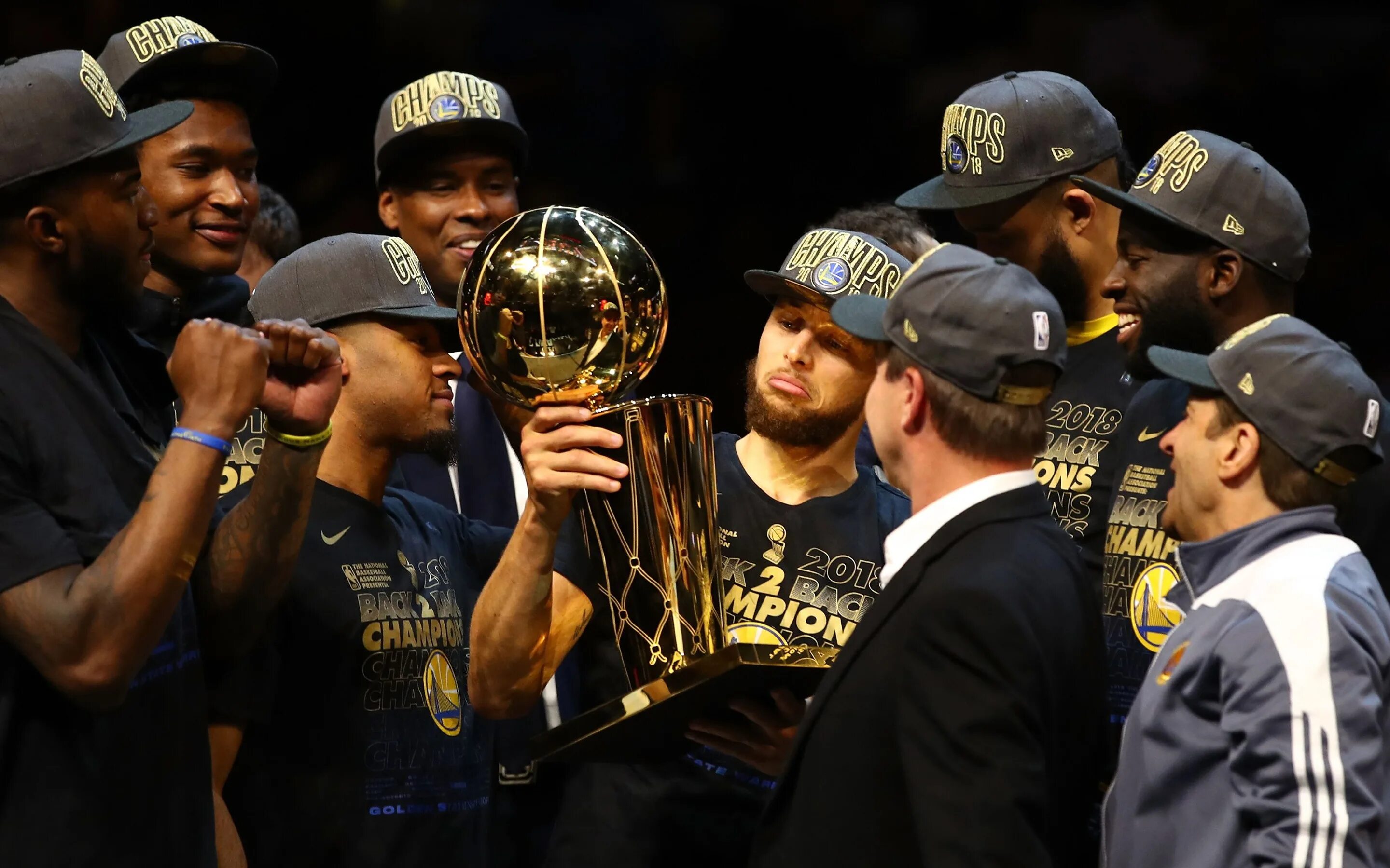 Голден Стэйт Уорриорз чемпионы НБА. Golden State Warriors чемпионство. Голден Стэйт чемпионы 2022. Голден Стэйт 2017 чемпионы.