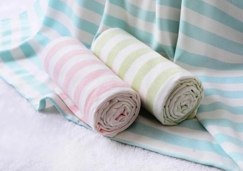 Летнее одеяло купить. Одеяло тонкое летнее. Тонкое детское одеяло. Детские одеяла тонкие. Детские тонкие покрывала.