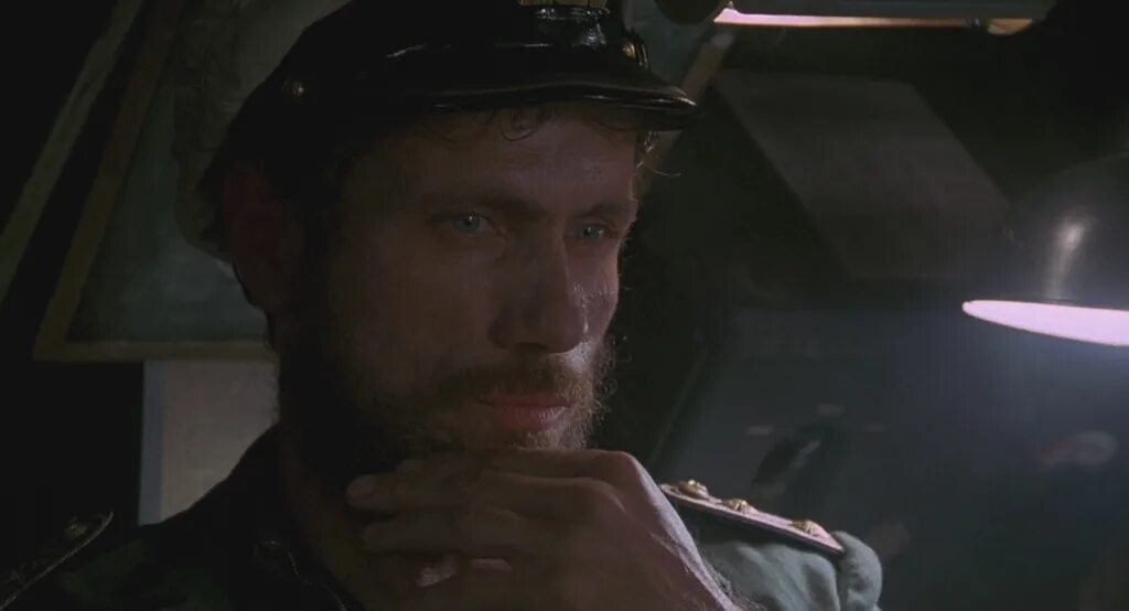 Юрген прохнов das boot. Лодка режиссерская версия. Лодка режиссерская версия. Подводная лодка (вольфганг петерсен, 1981). Подводная лодка" ("das boot") 1982 года.