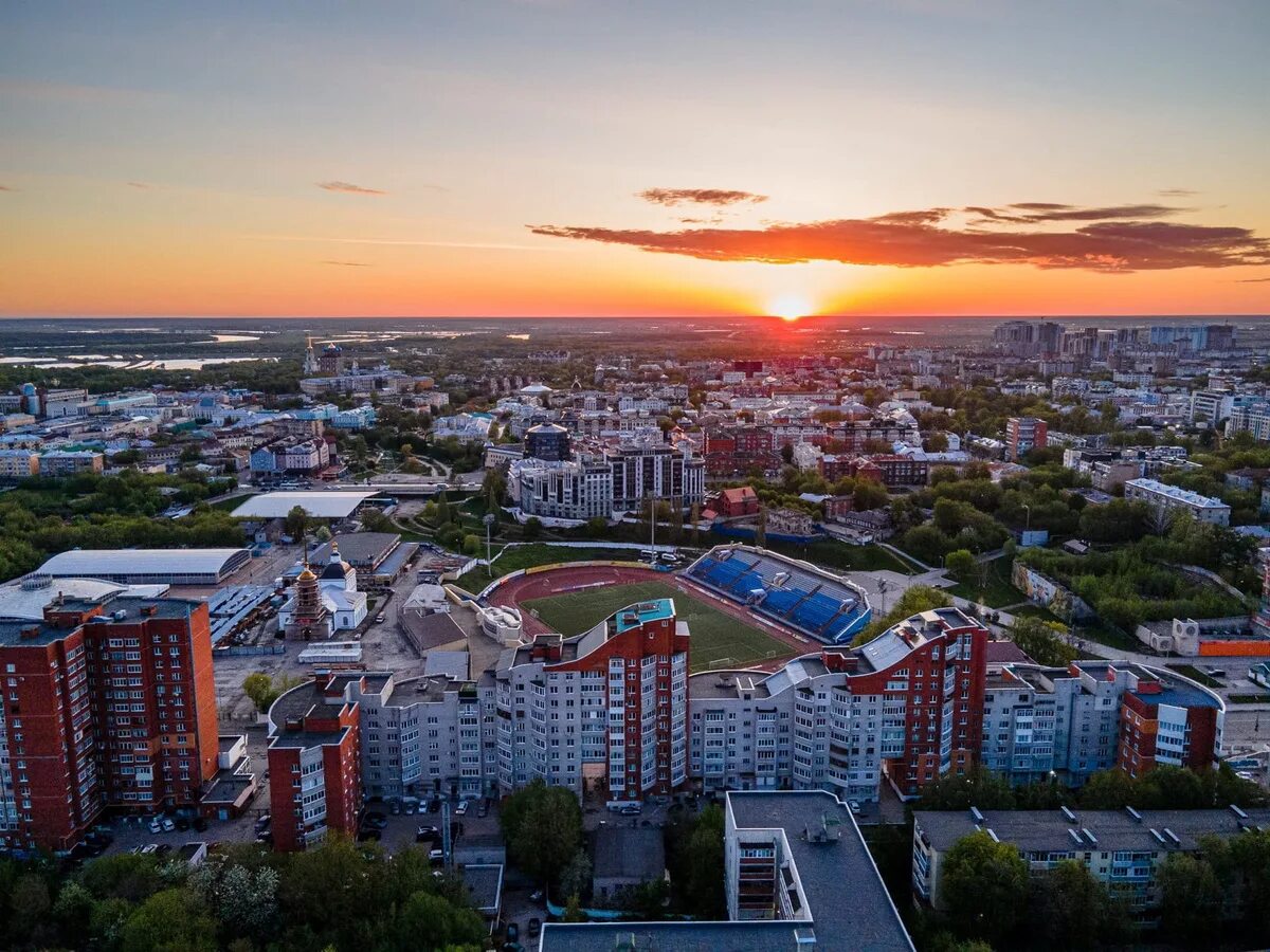 Рязань центральная площадь. Рязань ночь улица. Рязань когда дадут свет сегодня. Рязань когда дадут свет сегодня. Ночной город рязань.