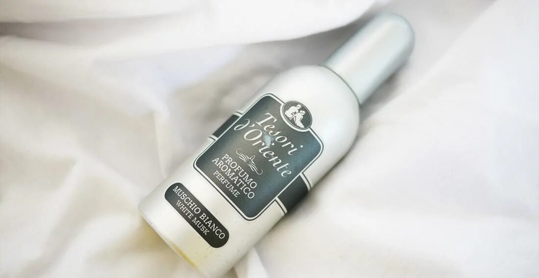 Духи white muskus белый мускус. Tesori d'oriente white musk. Tesori d oriente белый мускус парфюмерная композиция. Туалетная вода tesori d'oriente ambra indiana. Парфюм белый цветок лотоса tesori d`oriente.