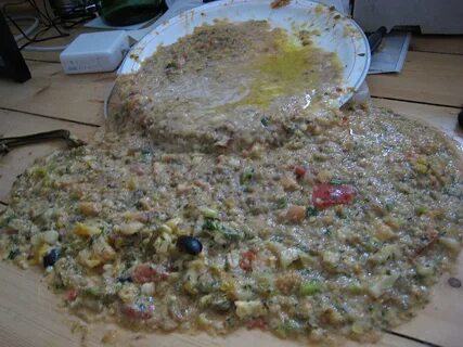 File:Vomit on plate.jpg - Wikipedia 