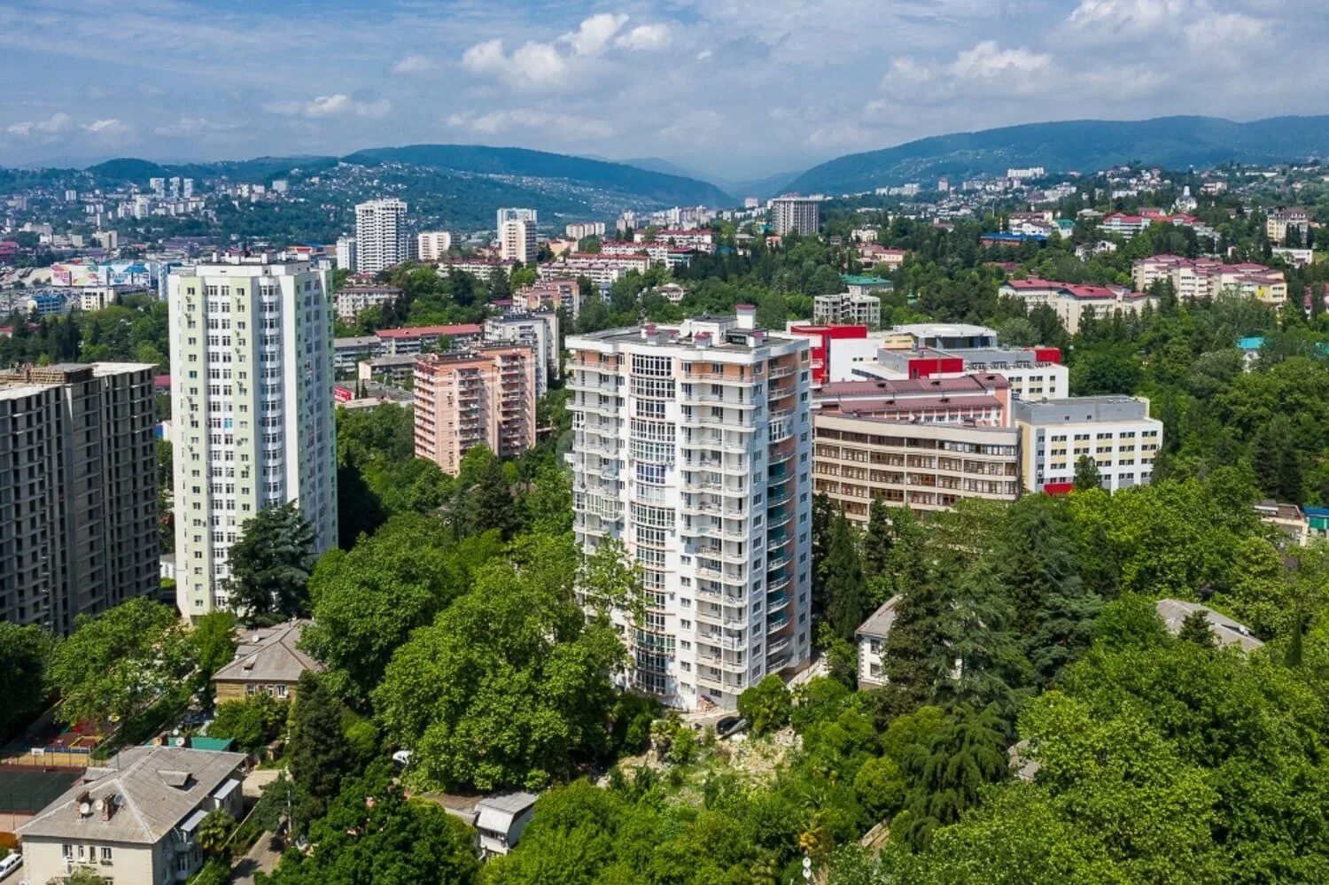 Работа в центральном районе сочи. Туапсинская 8 сочи. завокзальный район сочи. жк прагма сочи. центральный сочи.