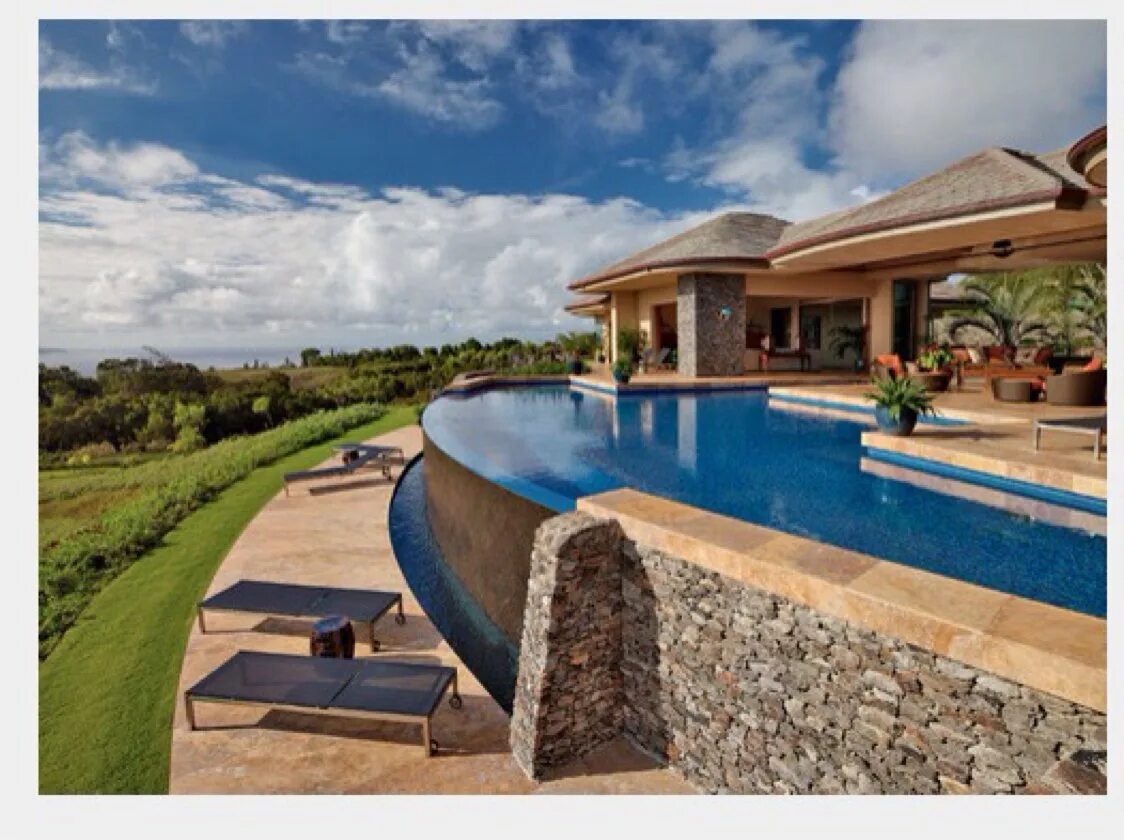 Инфинити бассейн букит. Бассейн дома. Бассейн sky infinity pool. Инфинити пул бассейн. Бассейн инфинити.