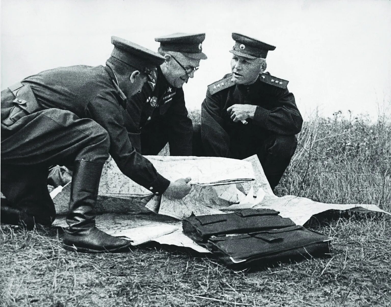 Жуков г.к. и Конев и.с. во время Курской битвы, 1943 г.. Генерал полковник Конев.