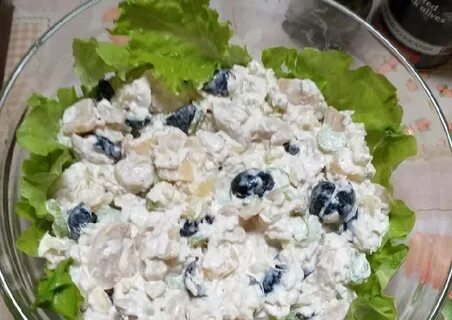 Салат с ананасами и куриной и шампиньонами