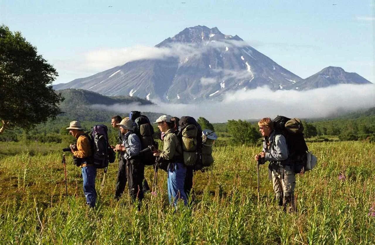 Tourism ecotourism. Экологический туризм. Экологический туризмзм. Экотуризм туризм. Познавательный экотуризм.