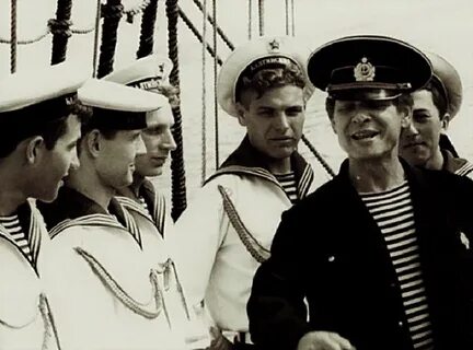 Слушать и все таки море
