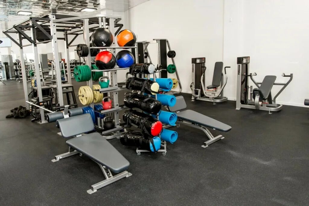 рузаевка ледовый дворец тренажёрный зал. ледовый дворец тренажерный зал. ледовый дворец арктика кимры тренажерный зал. ледовый дворец тренажерный зал. дворец спорта саранск фитнес зал.