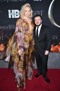 Gwendoline Christie y John Bradley - Estreno de la temporada 8 de Juego de ...