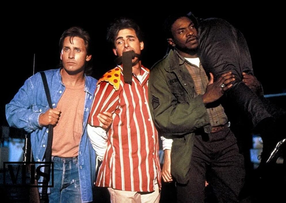 1990 работа. Men at work 1990. эмилио эстевес фильмы комедии. дикие парни фильм. эмилио эстевес мужчины за работой.