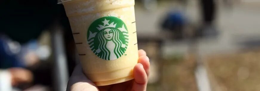 Старбакс кофе казань. Starbucks казань. Старбакс казань где находится. Ул. Старбакс откроется в москве.