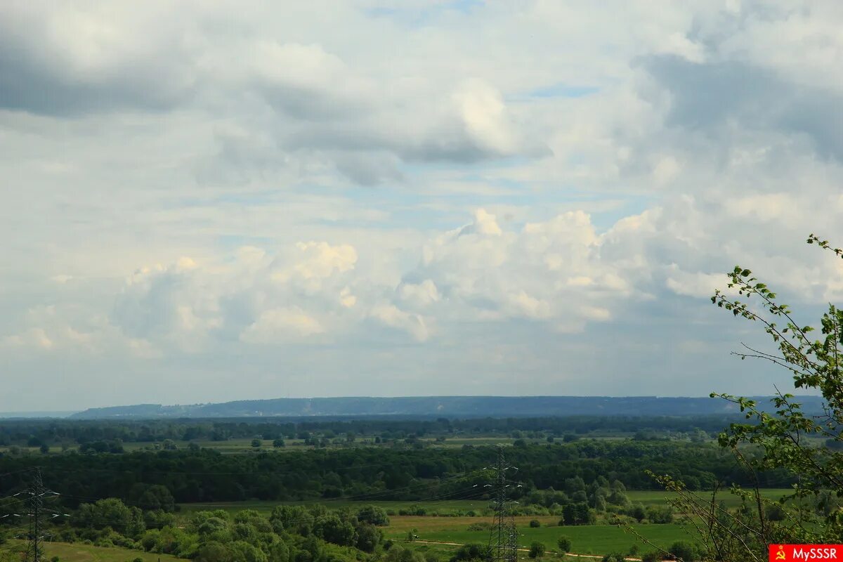 Волжские просторы 2023. Берег волги верхнеуслонский район. Санаторий волжские дали саратов официальный сайт. Волжские дали саратов. Город волжский пейзаж.