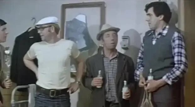 Жили три холостяка фильм 1973. Советские комедии. Советские комедии 70-80. Раз на раз не приходится фильм 1987. Советские комедии 60 70 80.