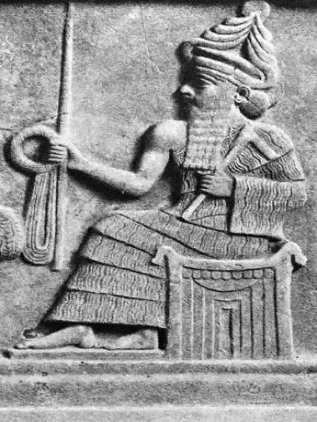 Син бог описание. Син бог луны шумеры. Бог луны син нанна. Бог шамаш древнего двуречья 5 класс. Боги двуречья иштар.