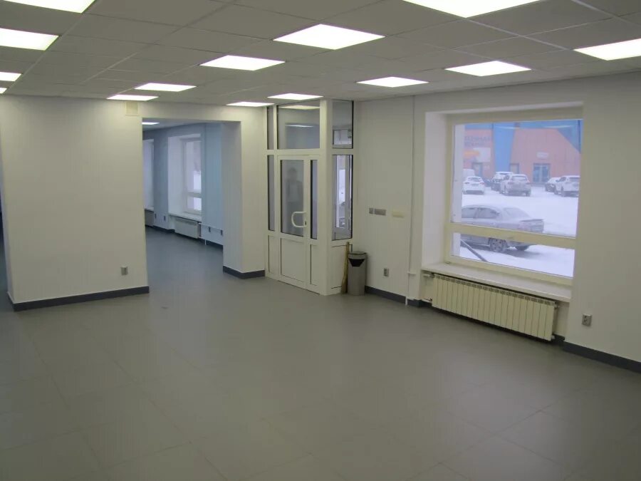 2 этажа нежилого помещения. Передки. Аренда нежилое помещение магазин. Помещение большое под магазин. Отделка коммерческих помещений.