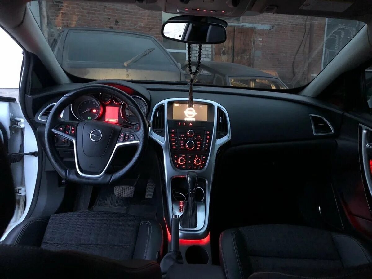 Видеорегистратор xiaomi yi комплект. Opel astra j 2013. Кабель питания для видеорегистратора сяоми. Western digital wd tv live пульт. Видеорегистратор xiaomi miia.