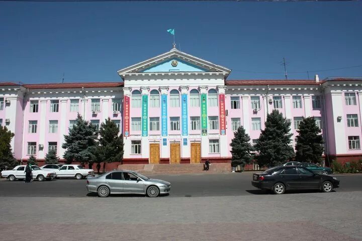 Тараз адреса. Тараз Жамбылская область, Казахстан. Акимат Тараза. Центр города Джамбул. Жамбылская область акимат.