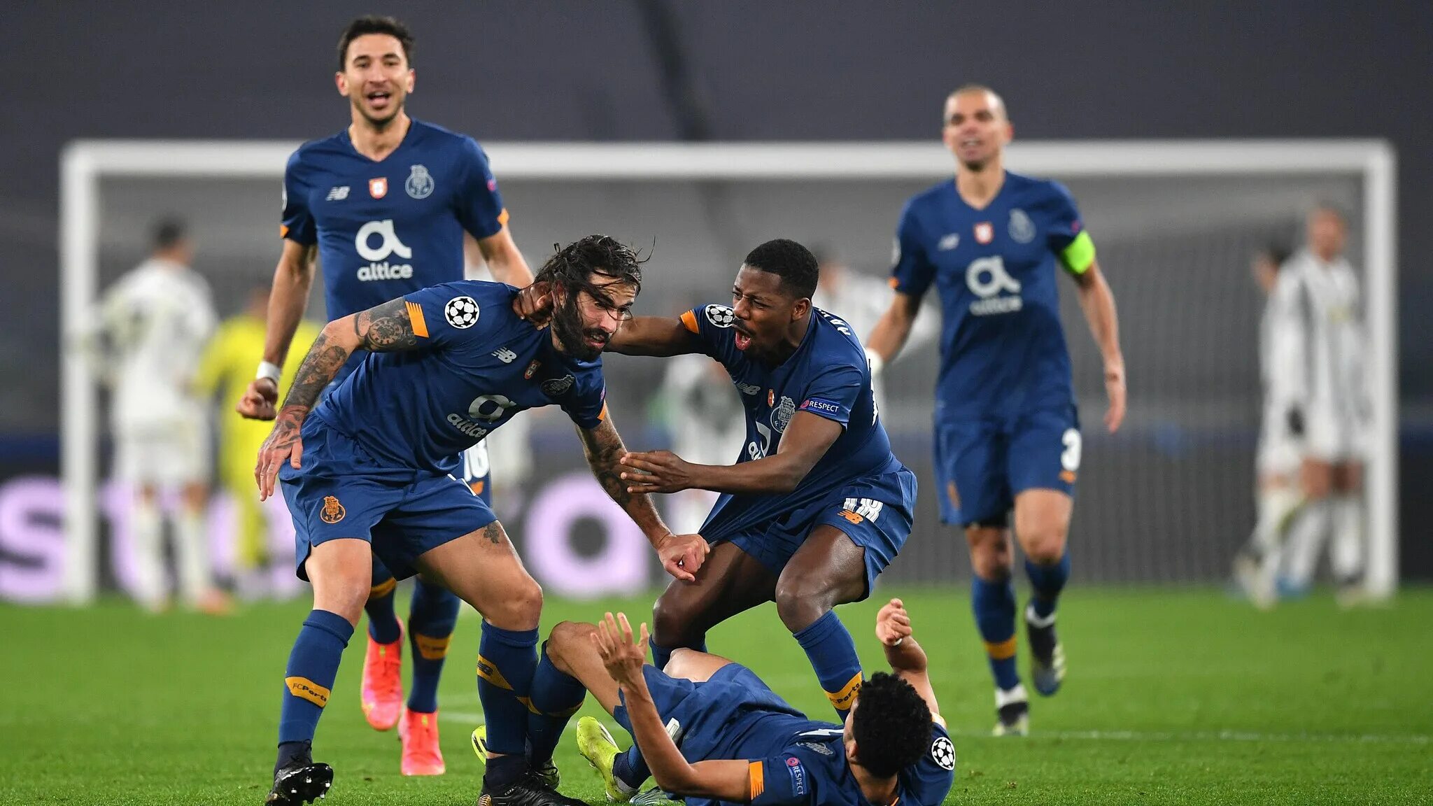 Порту лига чемпионов результаты. Fc porto. Ювентус порту 2021. Порту лига чемпионов 2004. Порту лига чемпионов результаты.