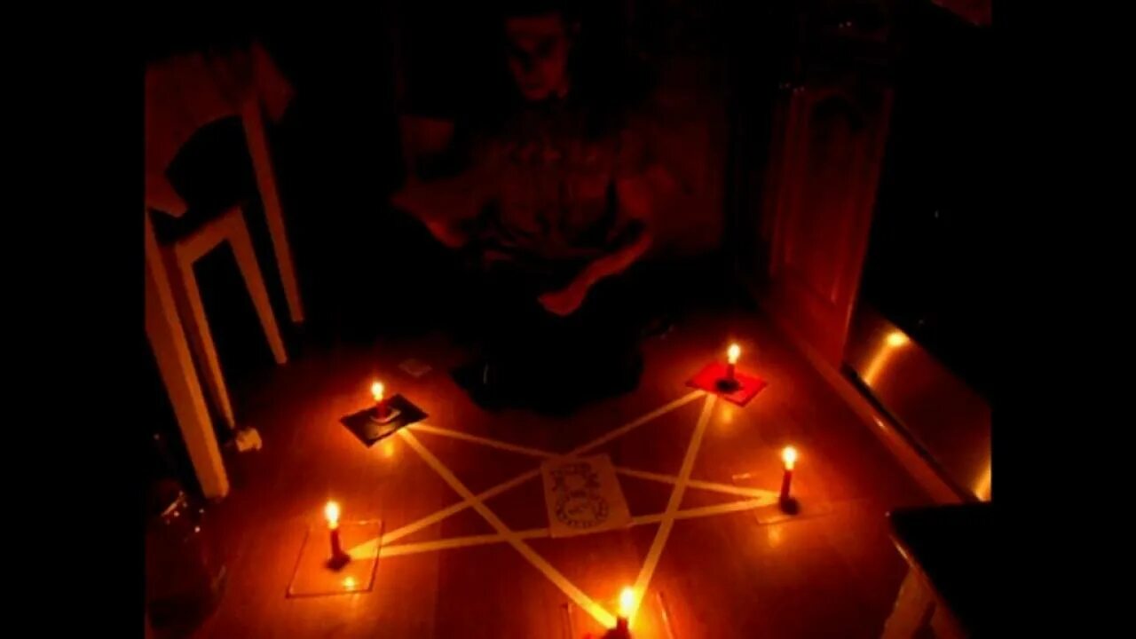 Вызывание сатаны-сатанисты. Пентаграмма ритуал призыва. Вызов демона. Как вызвать кому у человека