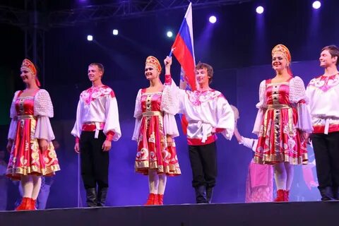 Ансамбль девчата