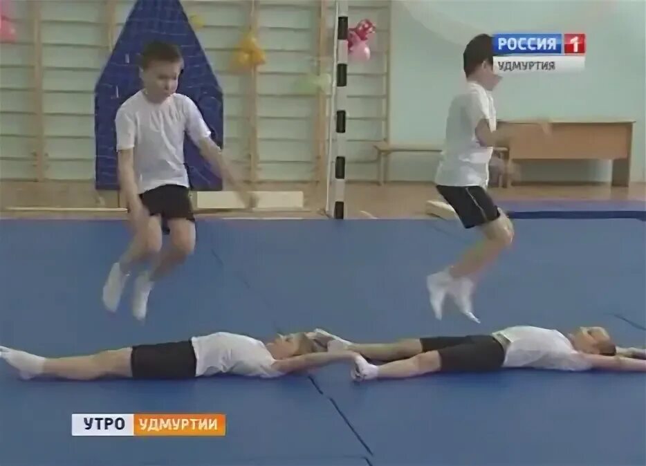 софия гавриленко акробатика. парная акробатика. балетная школа ижевск. акробатика ижевск. акробатика елена владимировна моисеева великий новгород.