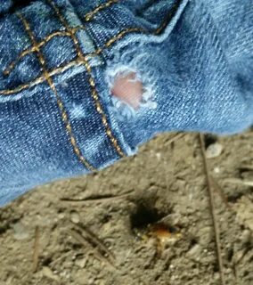 Quinn hole in jeans реклама