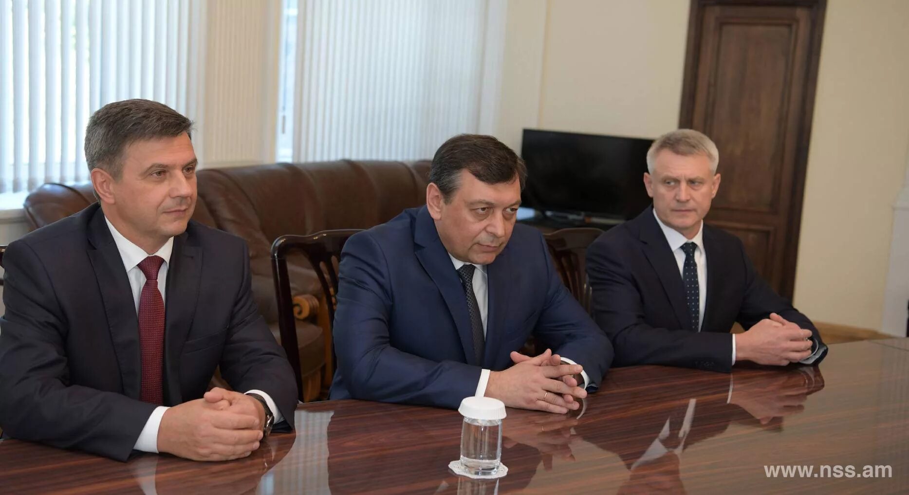 Вольский алексей александрович. Форма пограничной службы фсб россии. Константинов генерал фсб. Начальник пу фсб рф по чеченской республике. Шмоткин игорь николаевич фсб.