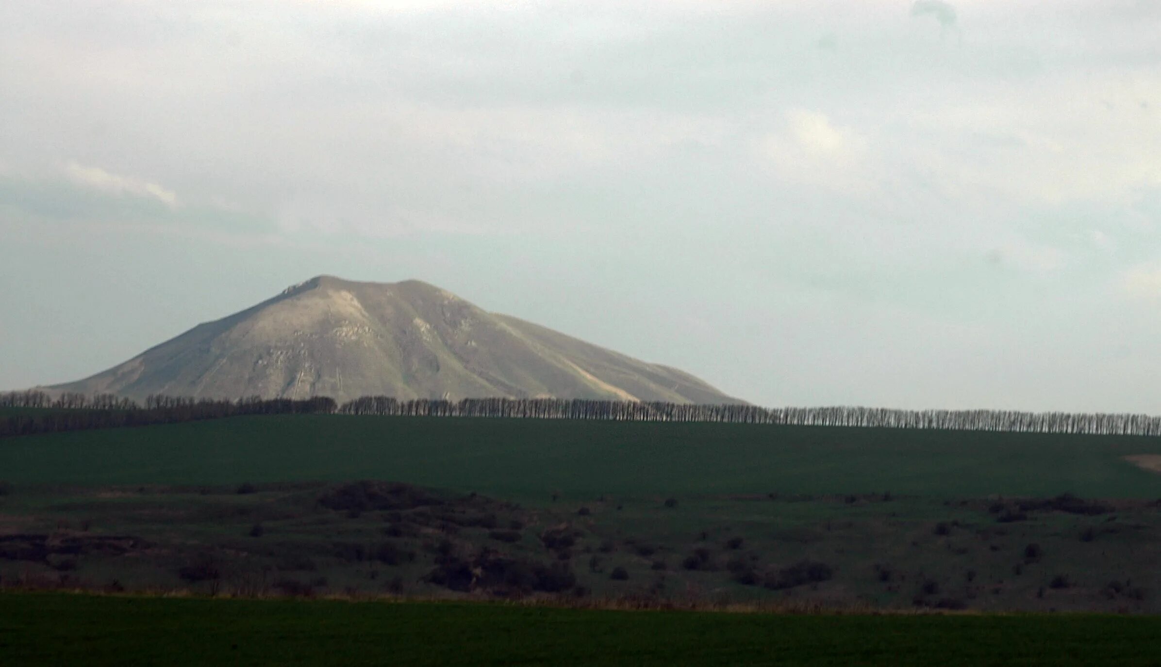 Лакколиты кмв. Северский район краснодарского края гора папай. Гора лакколит машук кмв. Гора бештау легенда. Лакколиты гора бештау.