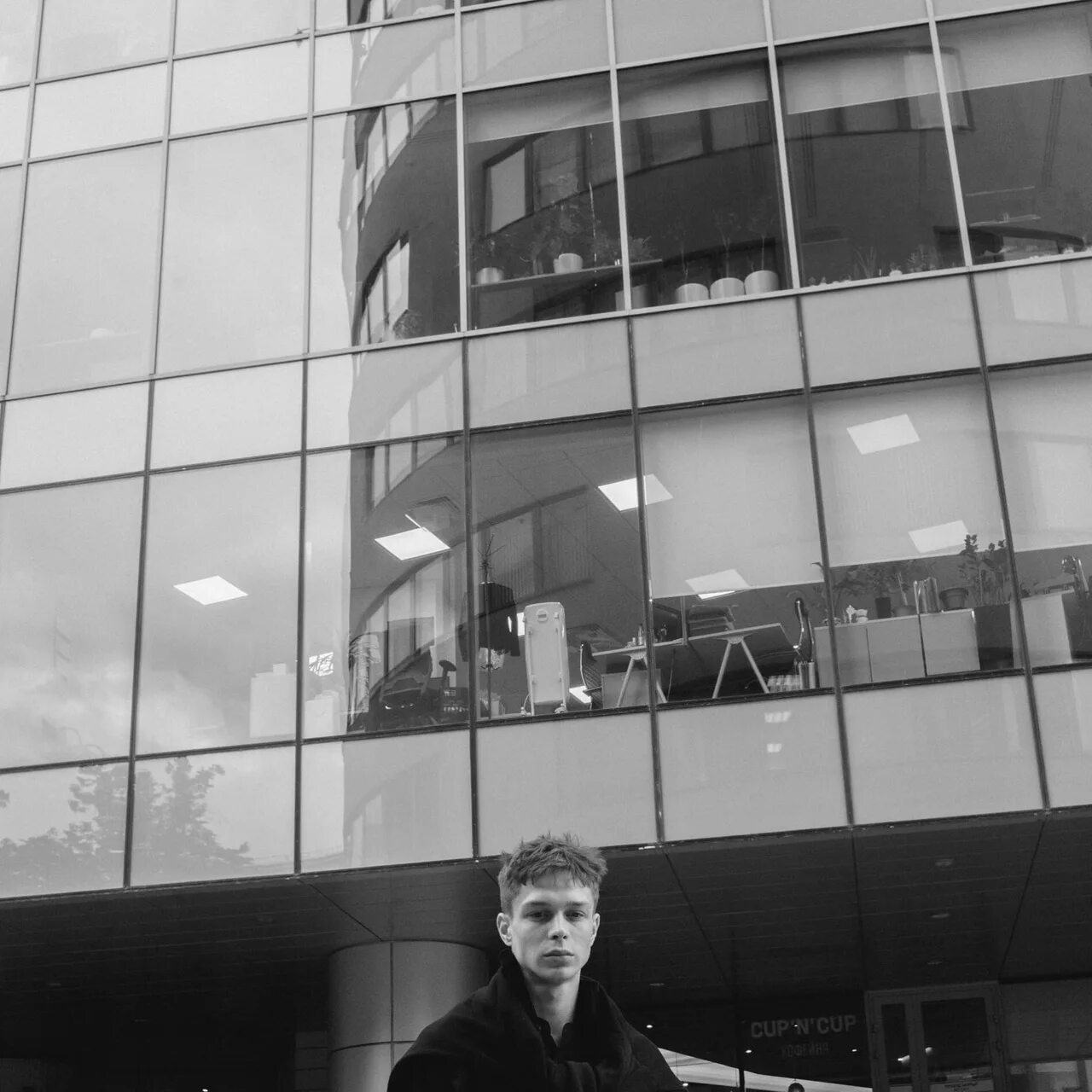 Глеб калюжный 2020. Глеб калюжный девочка с рэп концерта. Девочка с рэп концерта когда вышла. Девочка с рэп концерта глеб. Девочка с рэп концерта обложка.