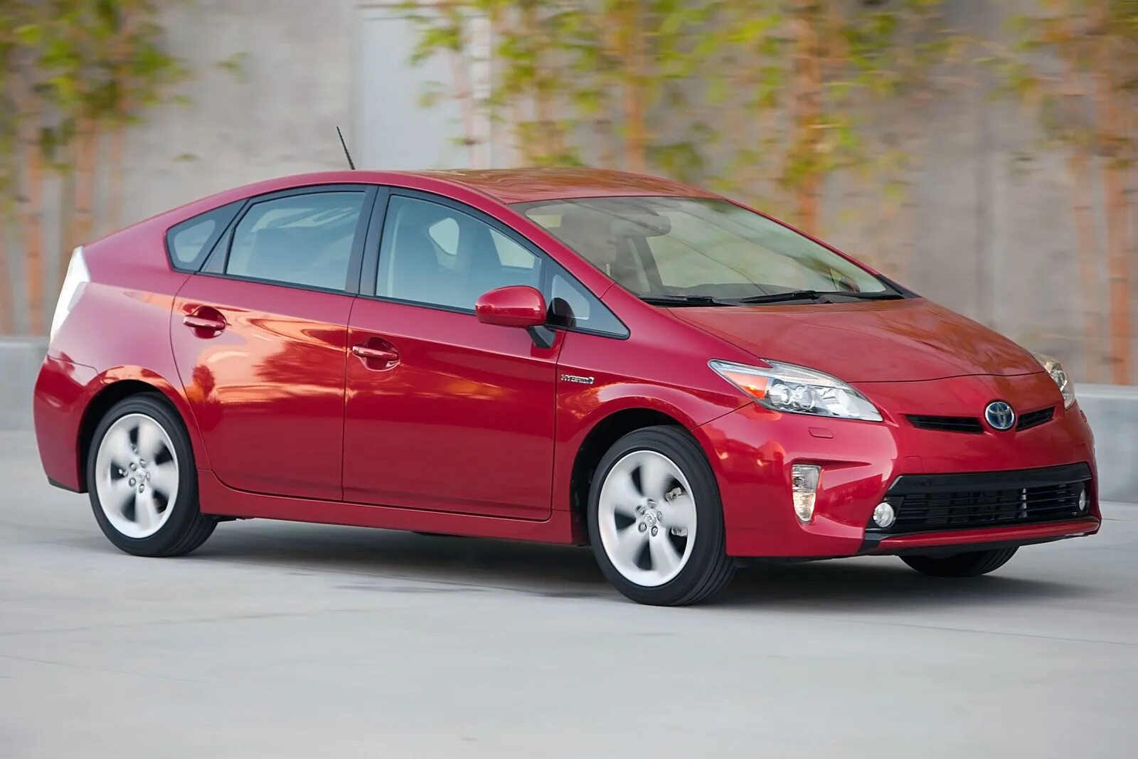 Toyota prius v ( ) 2013. Тойота приус 2013 года. Тойота приус 2013 года. Тойота приус гибрид 2009. Тойота приус 2013 год.