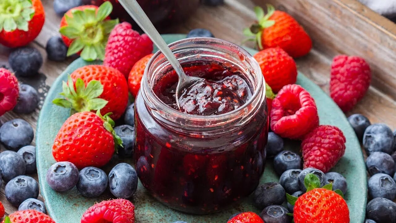 Варенья из разных ягод. Джем. микс варенье из разных ягод. berry jam. redberry jam.