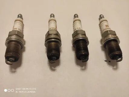 Свечи на весту 1.8