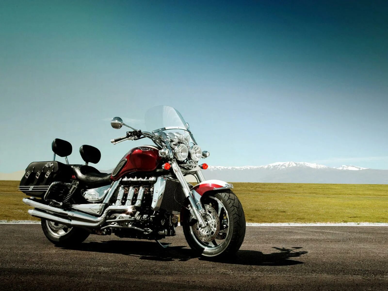 Лучшее триумф. Triumph rocket 3. мотоцикл triumph rocket iii touring. триумф рокет 3 классик. triumph rocket iii classic 2006.