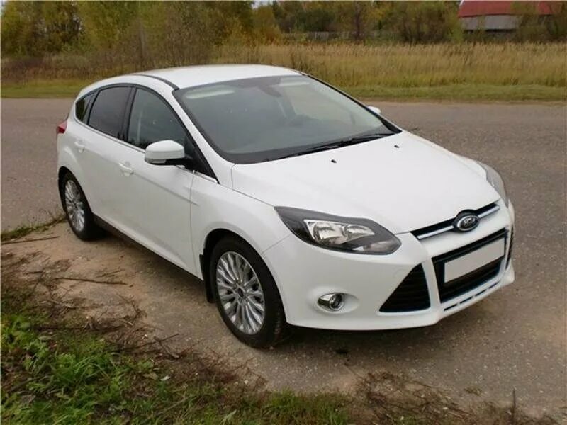 Ford Focus 3 хэтчбек белый. Форд фокус 3 хэтчбек 2012 года белый. Форд фокус 3 2013. Форд фокус 2011 года белый. Купить фокус в курске