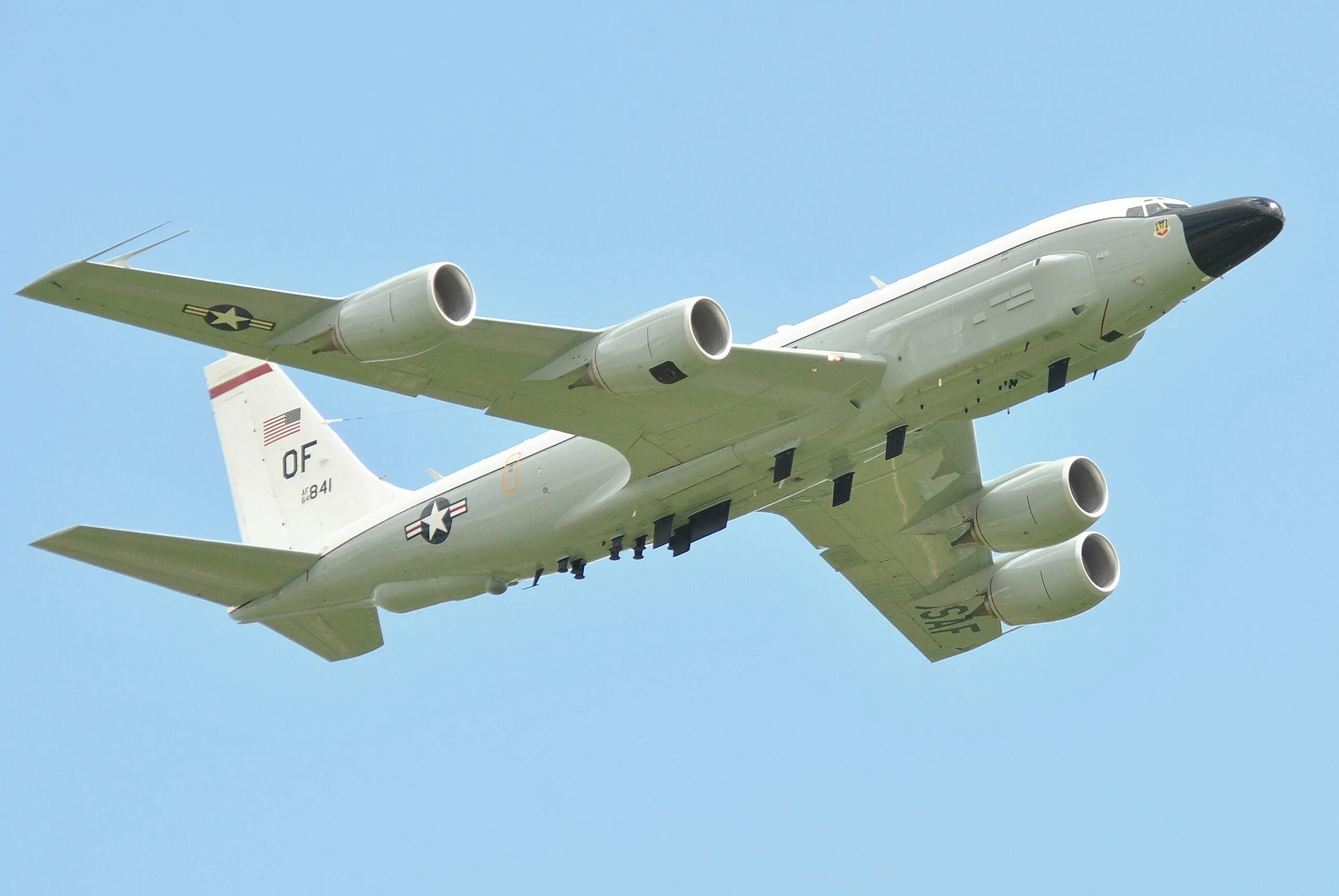 Rc 135w rivet joint. Ввс rc-135w rivet joint. самолет boeing rc 135w rivet joint. ввс rc-135 rivet joint. разведывательного самолета rc-135.