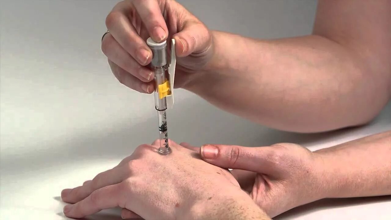 Inject system. Безыгольная инъекция. безыгольный шприц для внутримышечных инъекций. needle injector. needle-based injection systems.