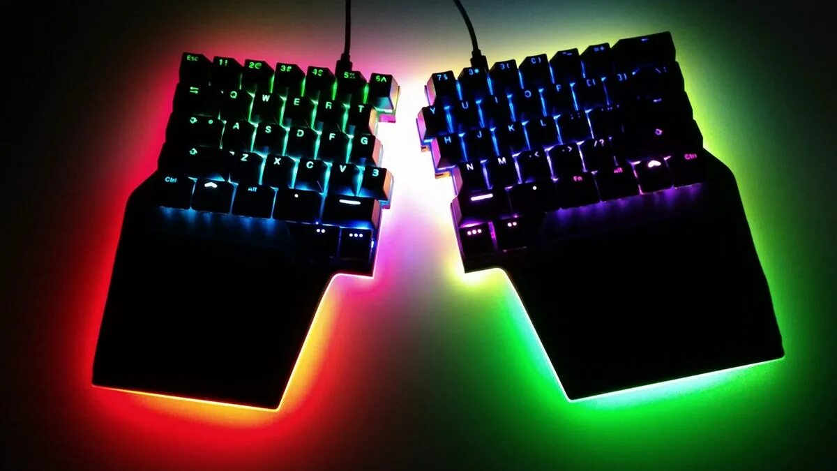 Сплит клавиатура. Клавиатура dygma raise. dygma raise split mechanical keyboard. dygma raise split mechanical keyboard unboxing. ergonomics ortholinear keyboard.